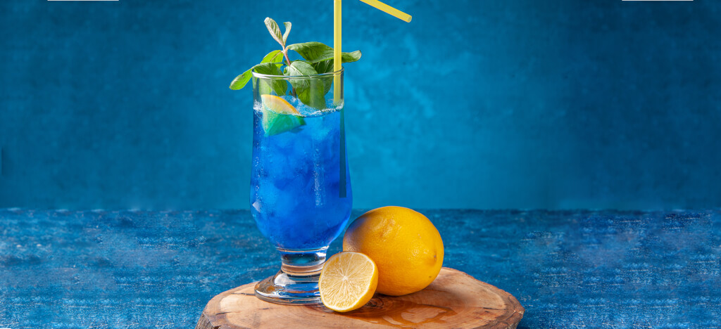 Blue lagoon mocktail