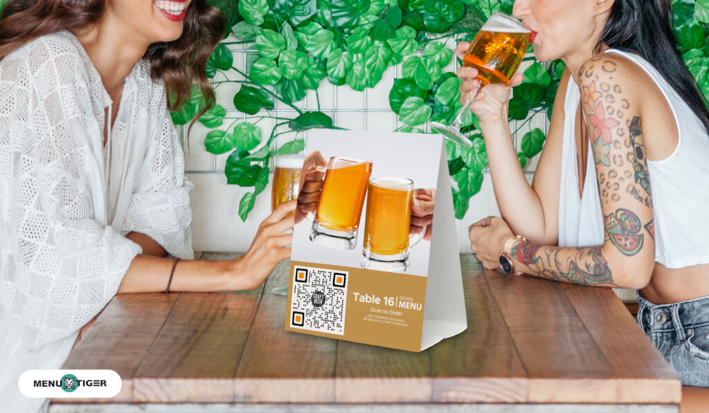 Digital menu QR code on restaurants