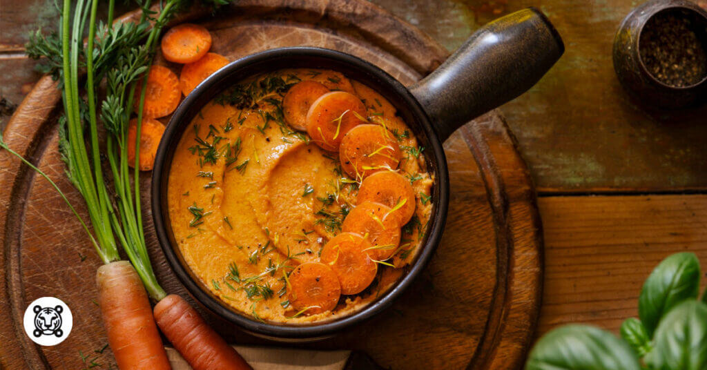 Gingerbread carrot soup