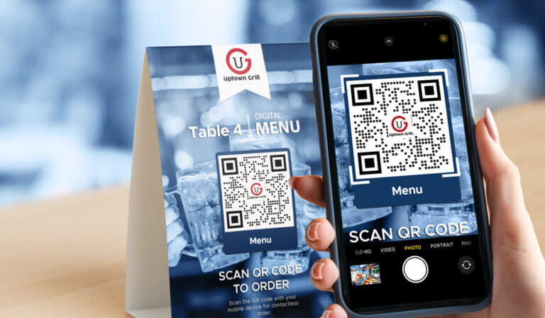 How to scan a menu QR code and order through MENU TIGERs interactive menu software